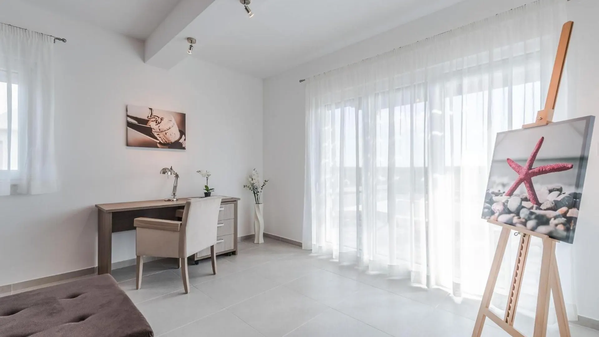 Comfort Villa With Swimming Pool And Terrace Sukosan